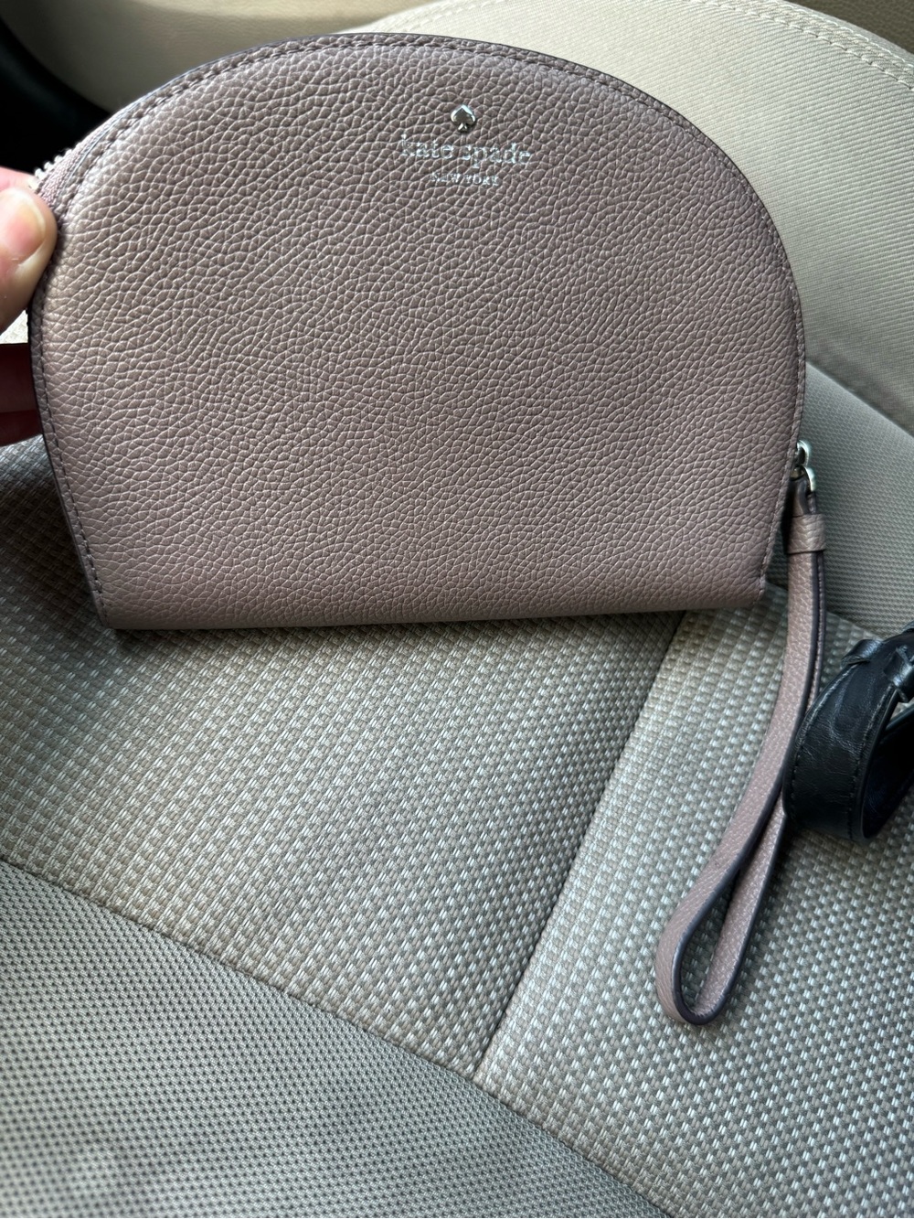 kate spade pebble leather wristlet in mauve taupe
